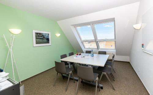 Hotel NeuHaus - image 7