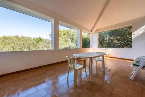  Villa Gina a due passi dal mare in SantʼAntìoco