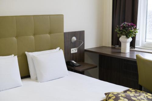 Hotel Chambord - main image
