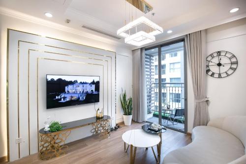 VINHOME TIME CITY - CAN HO 1 PHONG NGU