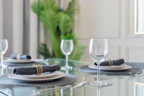 GuestReady - Skyview Harbour