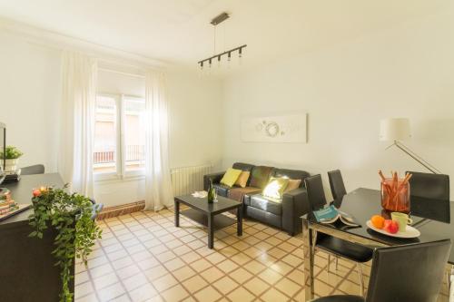 Rentbcn City Center Apartment - Barselona
