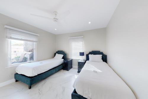 Beverly Hills Central Old World Charm