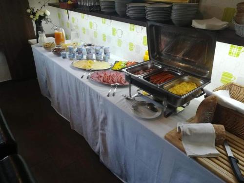 อาหารและเครื่องดื่ม, Apartment House Kamzík 9 (Apartment House Kamzik 9) in โดโนวาลี