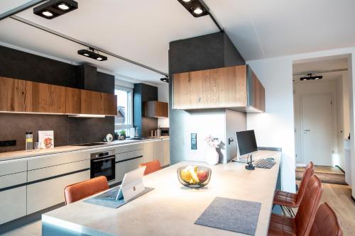 Home and Business - Wohnen auf Zeit 4.2km von Grenzstraße entfernt