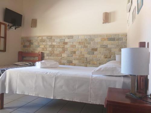 Classic Triple Room room in Pousada do Abacateiro