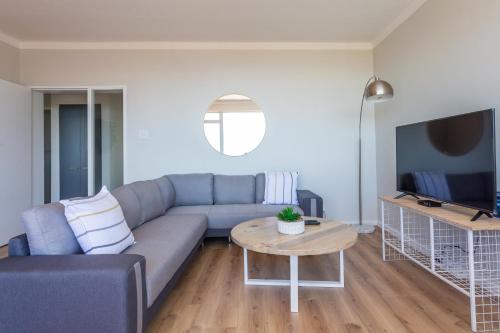 Two-Bedroom Apartment room in Woodlands Apartments