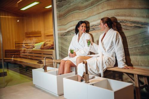 Van der Valk Hotel Heerlen - image 7