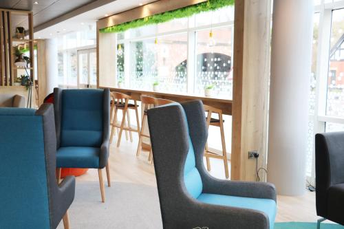 Holiday Inn Express Chester Racecourse an IHG Hotel - image 11