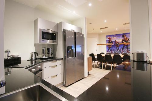 Kitchen, Hotel Hullu Poro in Levi