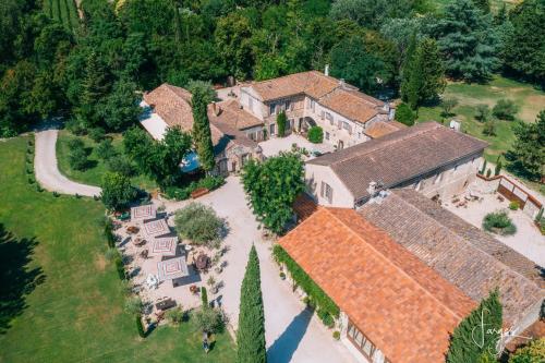 Mas des Comtes de Provence - Hôtel - Tarascon