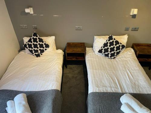 Spacious 1 Bed Apartment - sleeps 6 in Bury