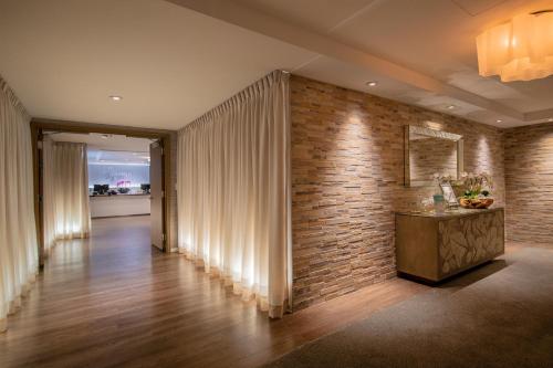 340225609 SAHARA Las Vegas