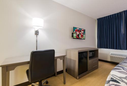 Red Roof Inn Lawrenceburg Red Roof Inn Lawrenceburg