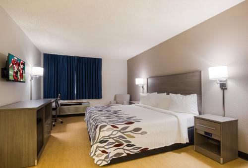 Red Roof Inn Lawrenceburg Red Roof Inn Lawrenceburg