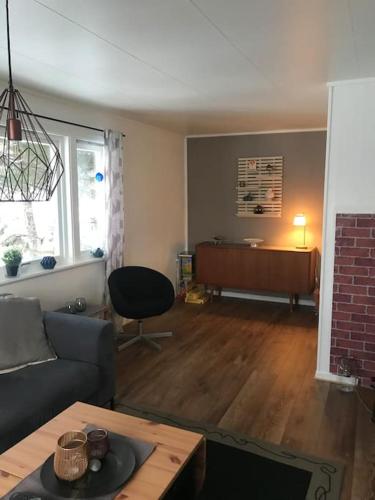 Trivelig fritidshus på Årnes, Senja (Trivelig fritidshus pa Arnes, Senja) in Gibostad