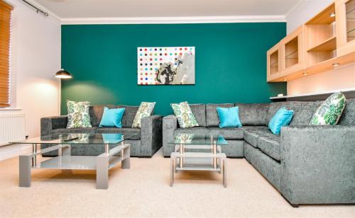 Broughton House Luxury accommodation with parking near M1 & MK City Centre gîte à louer Higham Ferrers