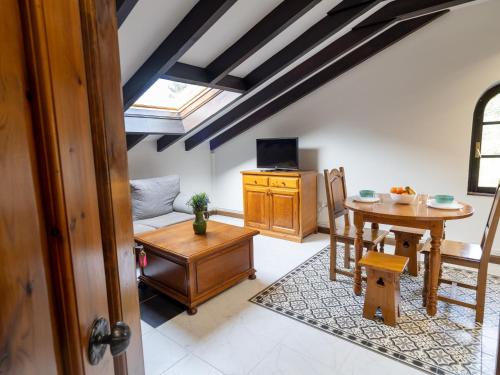 設施, 弗洛林達公寓 (Apartamentos Florinda) in 倫特