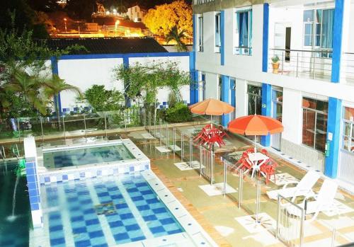 HOTEL DAVANI