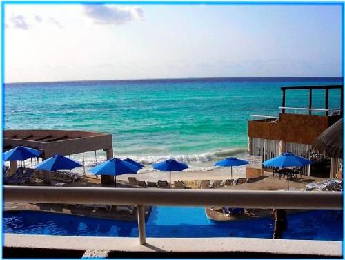 Beachfront Condo, Incredible Balcony View @ Fishermens Playacar 1 in Playa del Carmen, Mexico