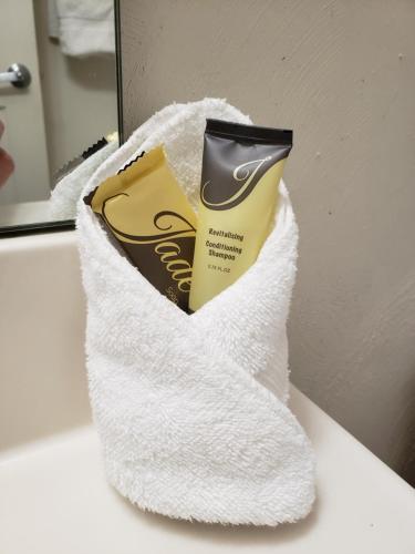 Affordable Suites Burlington