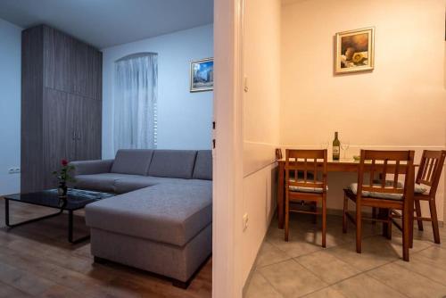Split Old Town Cozy Apartment, Split (photo 5)