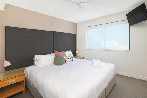 Beachfront Apartment Mooloolaba
