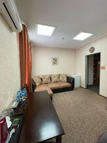 Aeropolis - image 10