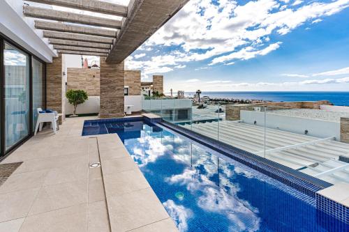 Villariviera 4 bed private pool Costa Adeje gîte à louer Playa de las Américas