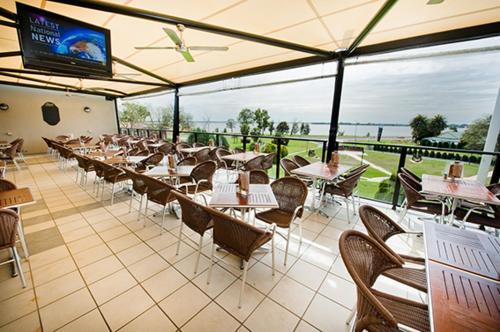 Club Mulwala Resort in Mulwala