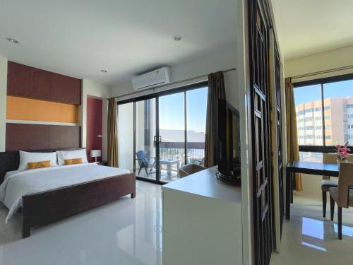 room detail thumbnail 0