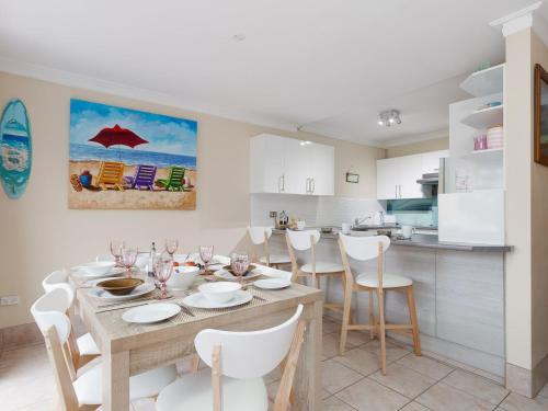 Frangipani 3 great townhouse with air con – khách sạn tại Vịnh Shoal