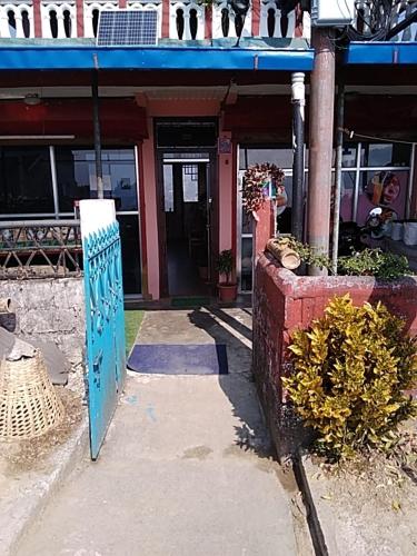 Uncle's House
