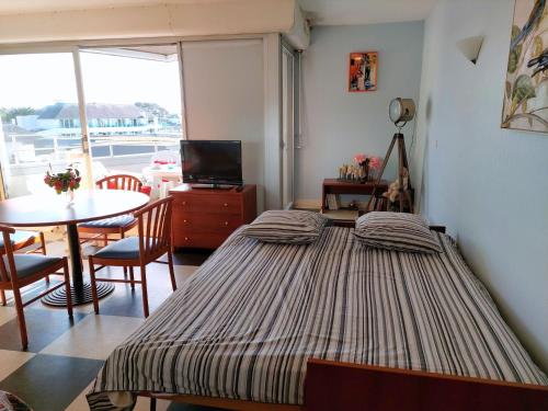 Apartment in Cornouaille near Sandy Beach, Bénodet (foto 3)