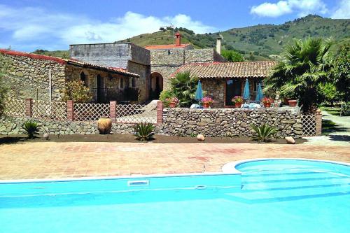 Holiday House, Calatabiano gîte à louer Fiumefreddo di Sicilia