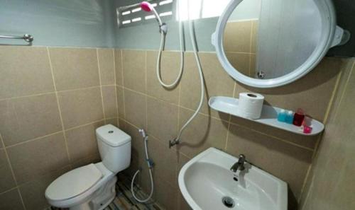 Room in Guest room - Asia Blue - Beach Hostel Hacienda - Single bed in 10-Bed Dormitory Room