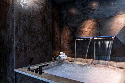 Kamarooms Business Hotel & Spa - image 12