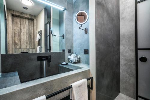 Kamarooms Business Hotel & Spa - image 11