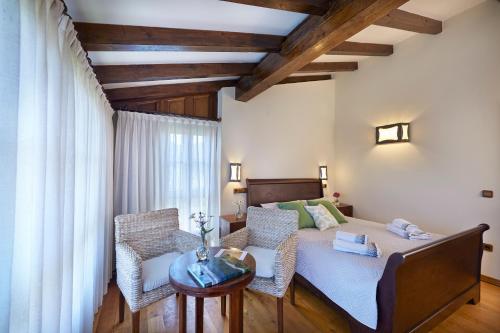 La Quintana de Somao, Casa de Abajo in โซมาโด มูโรส
