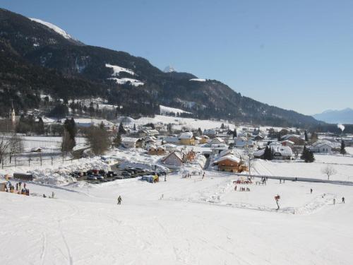 Chalet in Koetschach Mauthen near ski slope