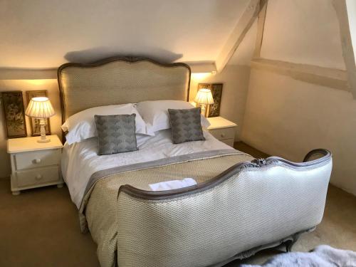 Buscot Manor - image 2