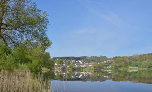 Facilities, Ambiente in Mehren (Rhineland-Palatinate)