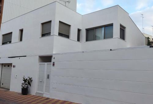 VLVilla - Villa de lujo en Valencia con piscina privada y sala de cine