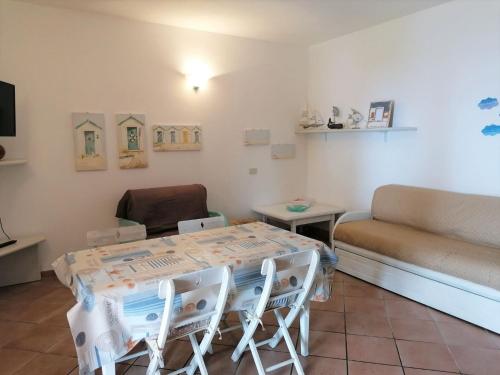 L318 - Porto Mannu villetta con incantevole vista mare a 180 gradi