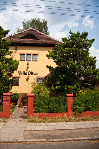 Entrada, Villa Oliva in Przymorze