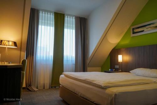 1 double bed