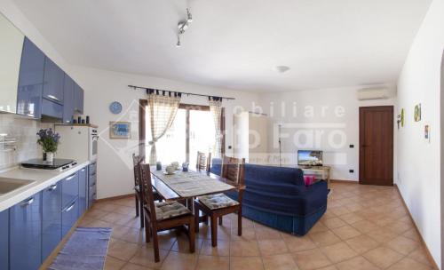 Vicolo Bortigiadas - Luminoso trilocale in centro a Palau gîte à louer Palau