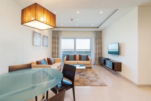 Royal Club By RVHR Bonnington Residential Tower - JLT - image 13