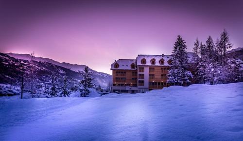 Le Grand Aigle Hotel & Spa****