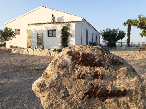 Mas de les Àligues gîte à louer Miralsot